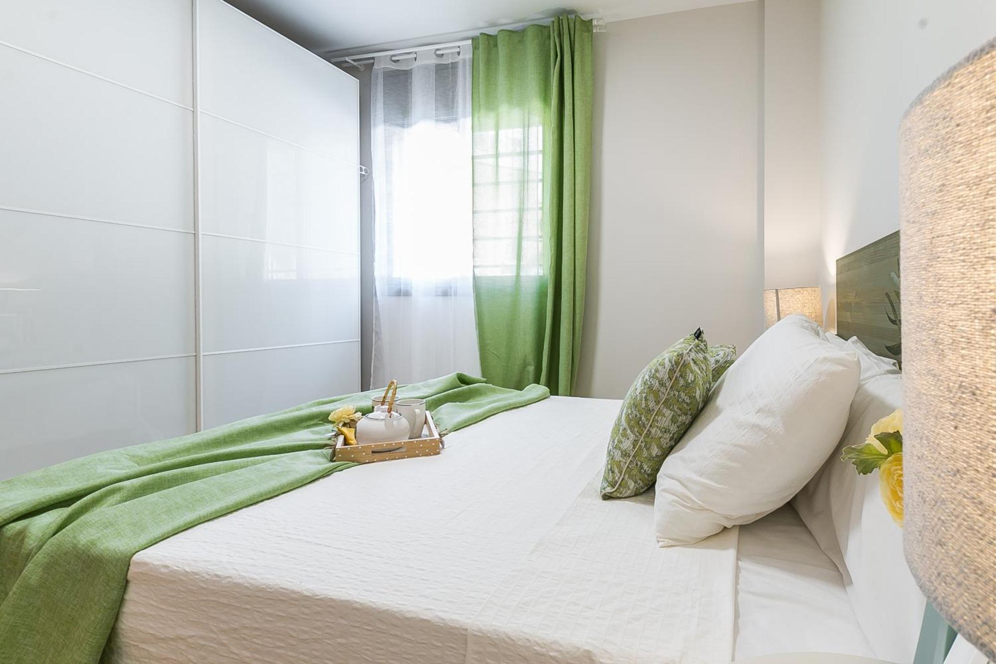 Top Family Apartment By Lofties Terrassa Exteriör bild